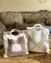 Load image into Gallery viewer, Easy Square Tote - digital download pattern
