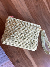 Load image into Gallery viewer, Ariel Pouch 22 - digital download pattern
